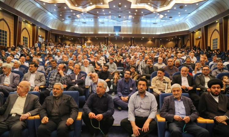 همایش بزرگ هیئت خادم الشهداء قم برگزار شد