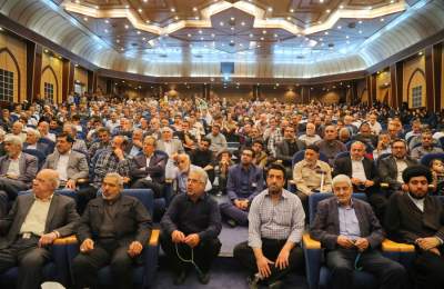 همایش بزرگ هیئت خادم الشهداء قم برگزار شد