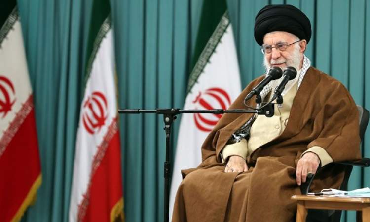 رهبر معظم انقلاب: شهدا هویت ملت ایران هستند و این هویت ملی نباید فراموش شود