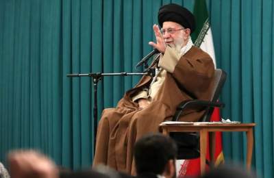 آغاز دیدار هزاران نفر از مردم کرمان و خوزستان با رهبر انقلاب