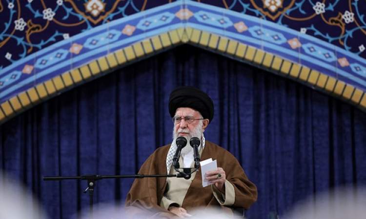 جمعی از تولیدکنندگان و فعالان اقتصادی با رهبر انقلاب دیدار می‌کنند