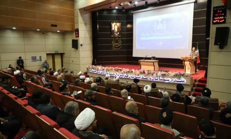 برگزاری نشست توجیهی برنامه‌های شهرداری قم در دهه فجر انقلاب اسلامی