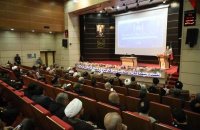 برگزاری نشست توجیهی برنامه‌های شهرداری قم در دهه فجر انقلاب اسلامی