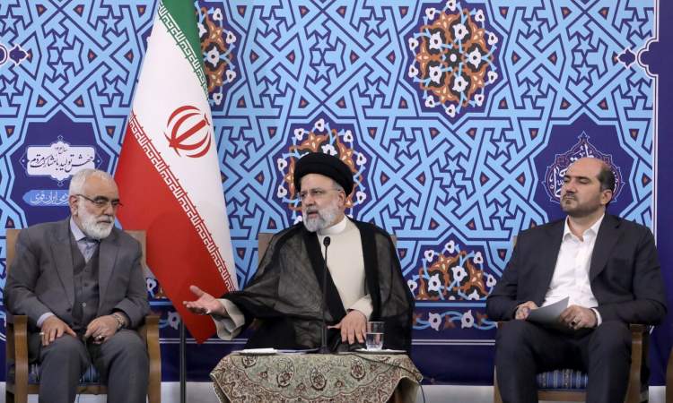 رئیسی: خیرین شریک راهبردی دولت هستند/تسهیل مسیر انجام کارهای خیر
