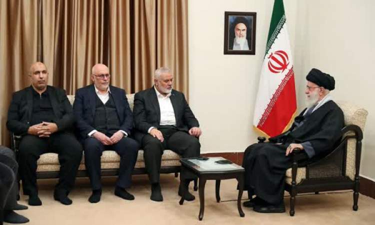 رهبر انقلاب: جمهوری اسلامی ایران در حمایت از فلسطین و غزه تردید نخواهد کرد