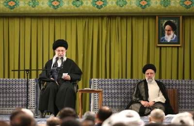 رهبر انقلاب: تشکر واقعی از ملت ادامه تلاش بی‌وقفه مسئولان برای حل مشکلات است