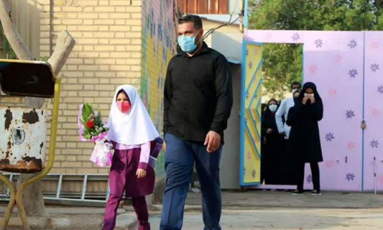 ثبت‌نام مدارس مشروط به خوداظهاری والدین در سامانه املاک