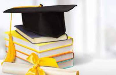 اعطای بورس تحصیلی به بیش از ۱۰۰۰ داوطلب کنکوری