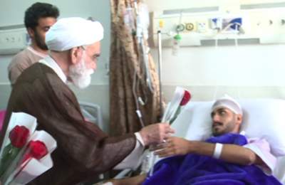 عیادت نماینده ویژه رهبر معظم انقلاب از مصدومان حادثه بندرشهید رجایی
