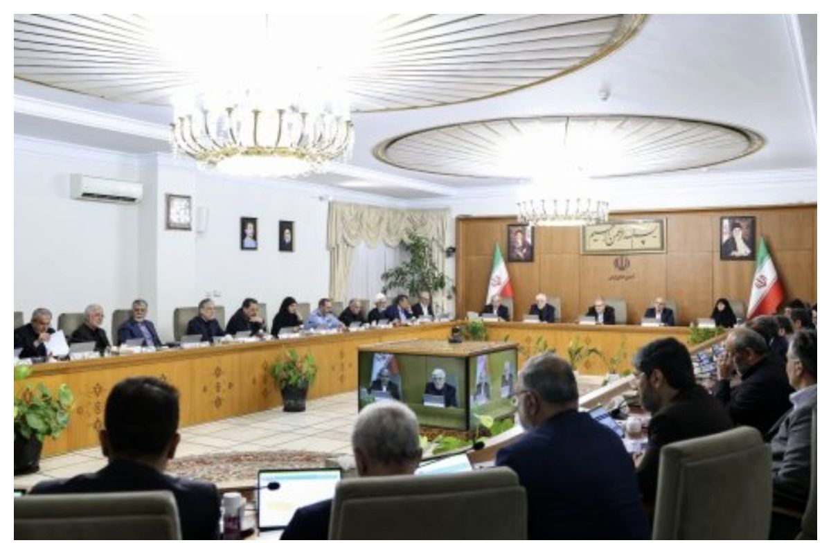 کمیسیون مسکن و عمران حذف نشده است/ پیگیری موضوع مسکن با قوت بیشتر