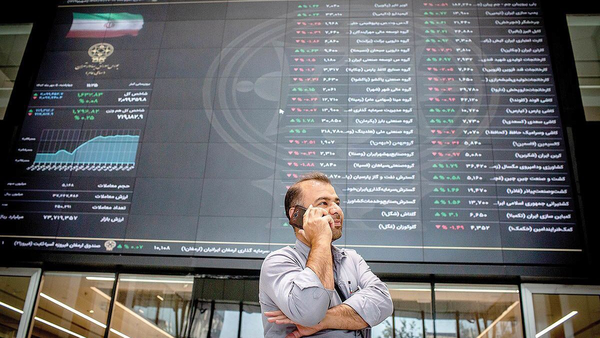 فرار پول حقیقی از بورس و بی‌اعتمادی میان سهامداران