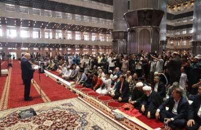 قالیباف: همه ما مسلمانان باید صدای مظلومیت مردم غزه باشیم