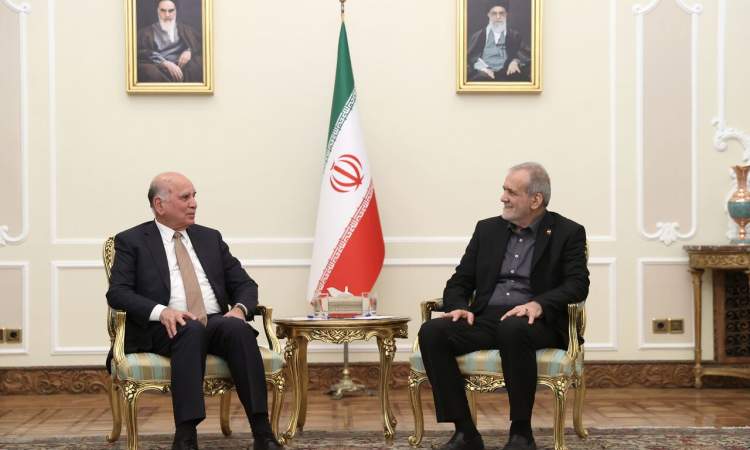 پزشکیان: برای رشد و پیشرفت ملت‌ ایران از کسی دستور یا اجازه نمی‌گیریم