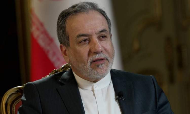 عراقچی: درباره موضوع موشکی با هیچ‌کس هیچ گفت‌وگویی نداریم