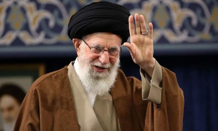 فرعونیان غرق در اعجاز موسی؛ تدابیر رهبری باطل‌السحر نقشه اهریمن