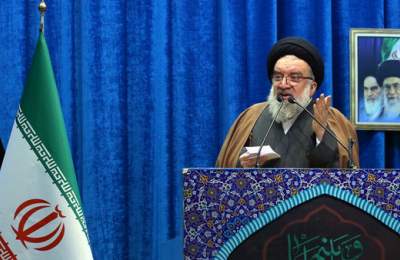 خطیب جمعه تهران: حکم شرعی و مجازات ترامپ و نتانیاهو اعدام است