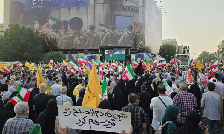 دشمن قادر به ترور اراده ملت ایران نخواهد بود/ رهبری دشمن را کیش و مات کردند