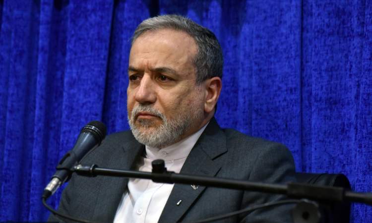 عراقچی: امریکا برای ازسرگیری مذاکره پیام‌های متعددی ارسال کرده‌است
