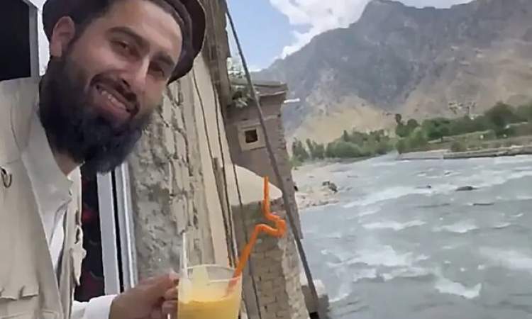 دعوت طالبان از گردشگران آمریکایی!