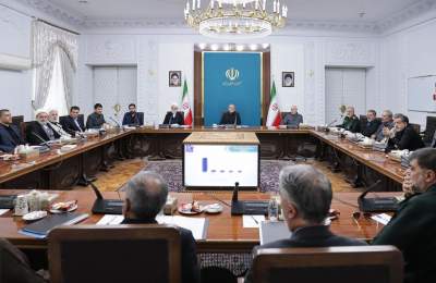 تاکید پزشکیان برحل مشکلات حوزه اقتصاد دیجیتال/ لزوم بازنگری در صیانت فیزیکی از داده‌ها