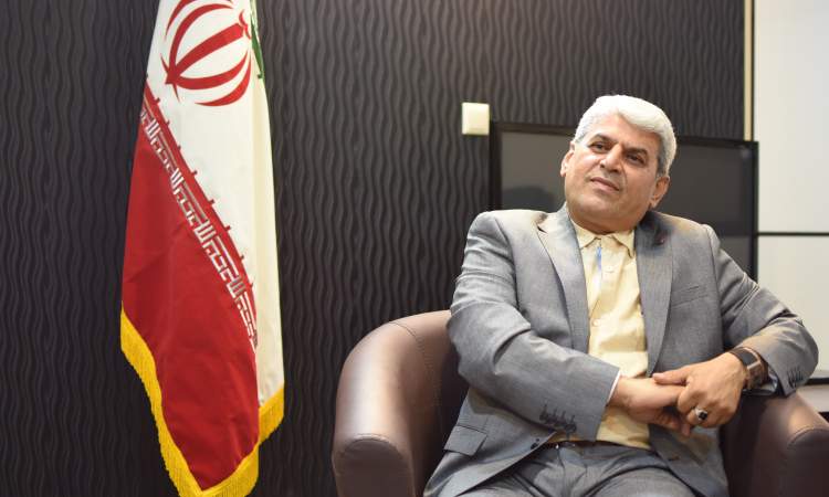 عضویت یک از اهالی قم در هیئت‌مدیره جدید جامعه خیرین مدرسه‌ساز کشور مایه مباهات است