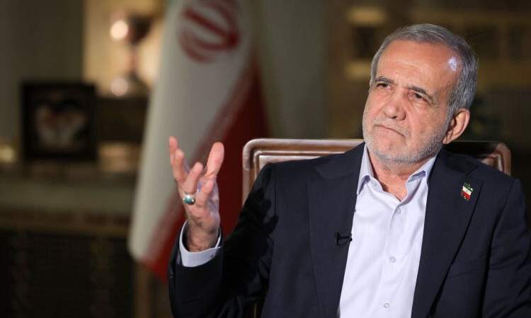 حضور سرزده رییس جمهور در صدا و سیما/ رسانه صدای مردم است