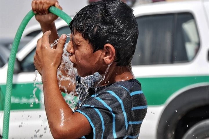 هشدار موج گرمایی در تهران؛ افزایش دما تا اوایل شهریور ادامه دارد