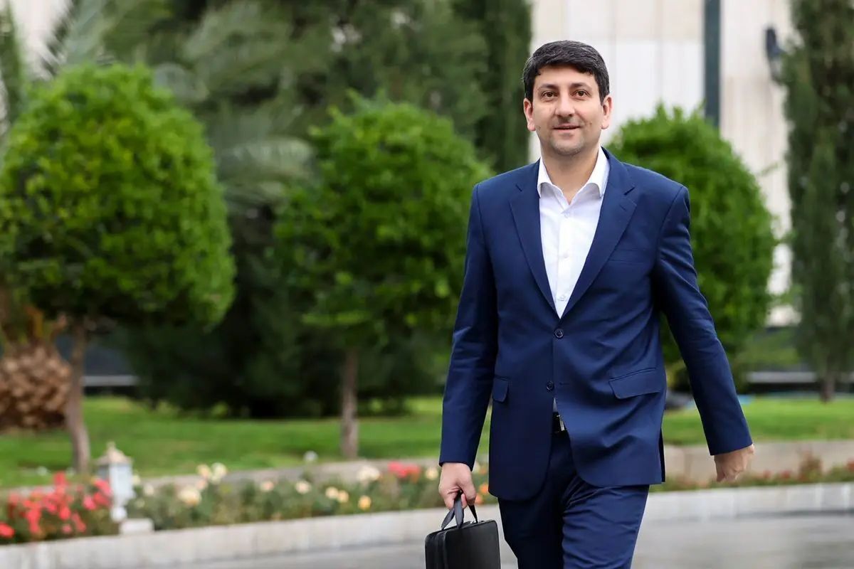 وزیر ارتباطات:جمع‌آوری برخی سایت‌ها می‌تواند موجب اختلال در خدمات دریافتی مردم شود
