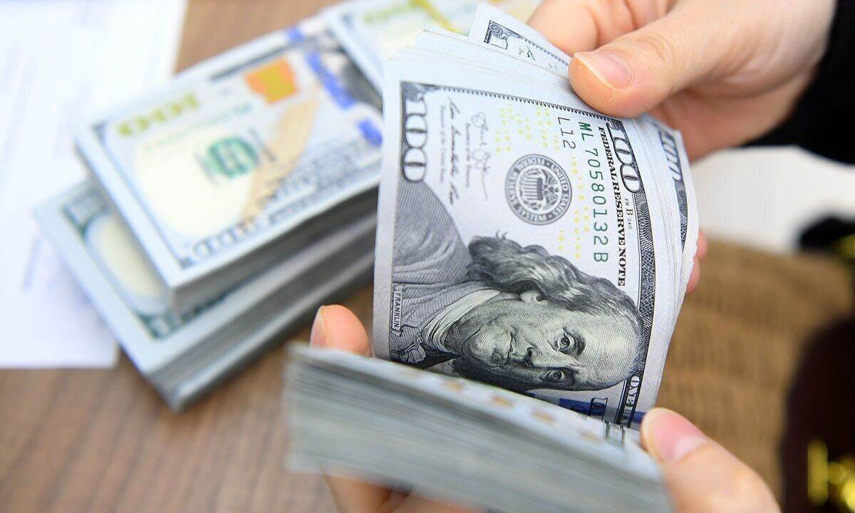 نوسانات محدود در بازارها | دلار منتظر اخبار ژنو ماند | پیش‌بینی ناپذیری قیمت طلا