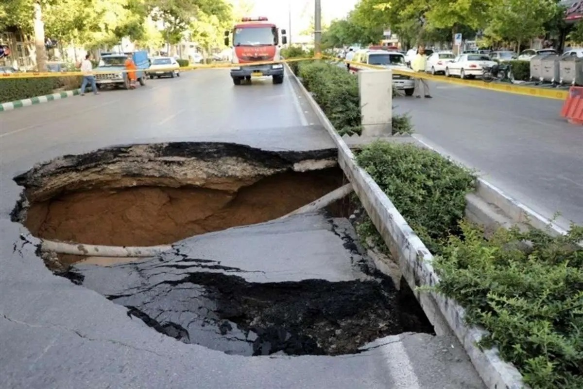 فرونشست در ایران از هشدار گذشت؛ ۳۰ سانتی‌متر فرونشست در تهران