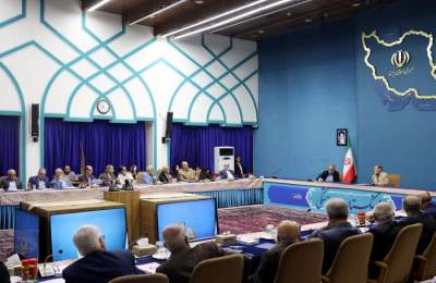 پزشکیان: به جای حل مشکل به دنبال تغییر افراد هستیم