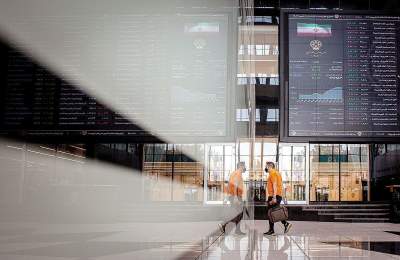 جهش 31 هزار واحدی شاخص کل بورس | پول حقیقی ها مسیر سهام را انتخاب کرد