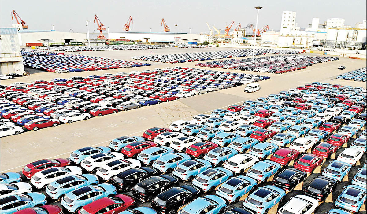 خارج‌نشینان خودرو وارد می‌کنند