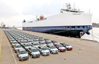 اثر مکانیسم ماشه بر واردات خودرو | جعفری: رکورد بازار به‌نفع مصرف‌کننده است | از کوچه پس‌ کوچه‌ های چین خودرو می‌خریم