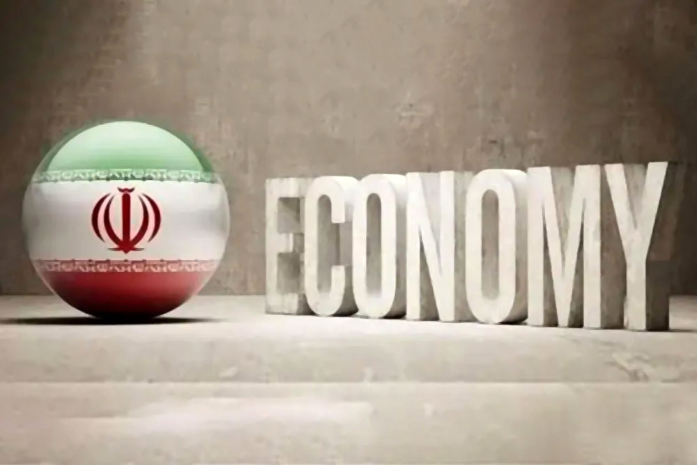 اثر مکانیسم ماشه بر صادرات نفت و بازار سرمایه ایران از نگاه فریال مستوفی | اتکا به چین و روسیه نباید راه حل نهایی باشد