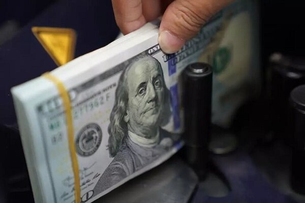 بانک مرکزی هیچ دخالتی در اولویت‌بندی تخصیص ارز وزارتخانه‌ها ندارد