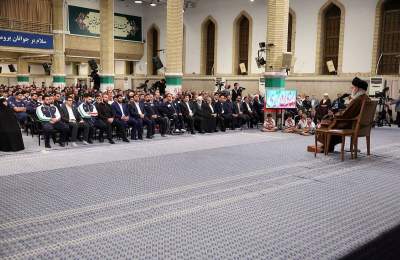 قدردانی جامعه ورزش از رهبر انقلاب: با تلاش افزون‌تر سربازان ایران در جنگ نرم خواهیم بود