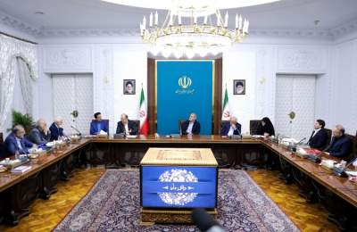 پزشکیان: تیم تخصصی برای تسهیل روند صادرات پتروشیمی و رفع موانع مامور شده است