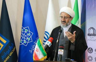 علما الگوی حیات طیبه در عصر خود هستند