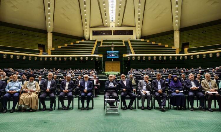 شایسته سالاری سرآغاز تحولی مهم در نظام مدیریتی کشور شایسته سالاری سرآغاز تحولی مهم در نظام مدیریتی کشور