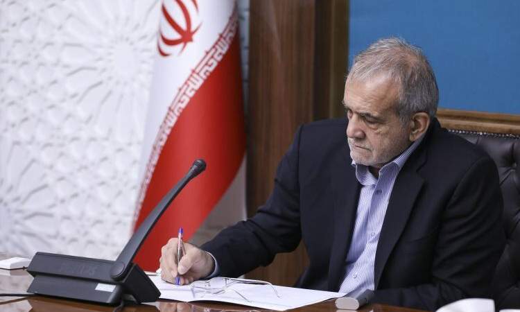 رییس جمهور: هیچ نهادی برای ساخت آینده ایران مهمتر از مدرسه نیست