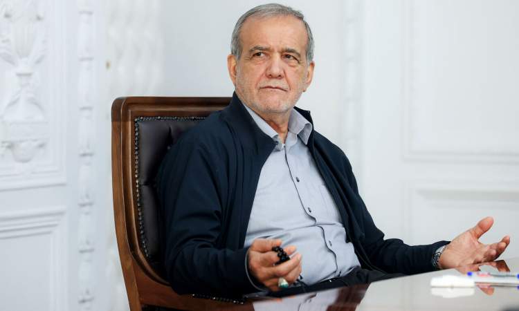 پزشکیان: حمایت از پژوهش‌های دانش‌آموزی را ضروری می‌دانیم