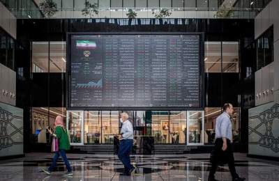 بورس دوباره سقف جدید زد و پس از آن منفی شد | حقیقی ها در حال خارج کردن پول از بازار