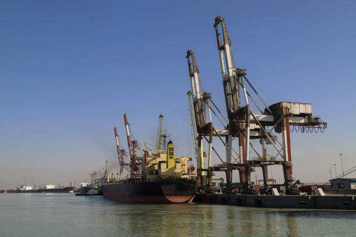 تجارت خارجی ایران از ۷۶.۵ میلیارد دلار عبور کرد