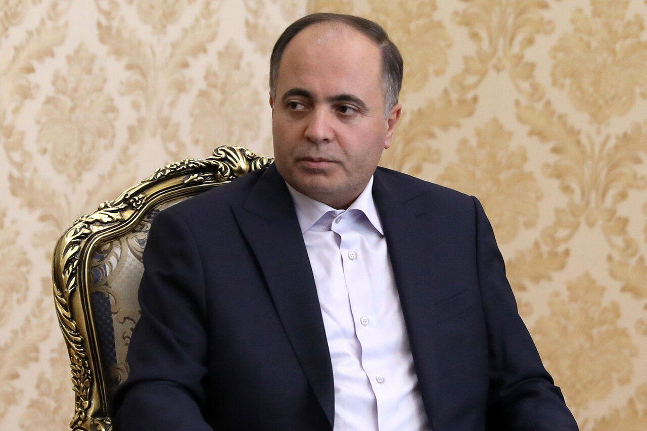 ترخیص روزانه نهاده‌های دامی از گمرک/ هیچ نگرانی در تامین نهاده وجود ندارد