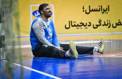 سیاوشی: دلیل بازگشتم از مجارستان مالیات سنگین بود/ دستمزدها در شأن هندبالیست‌ها نیست