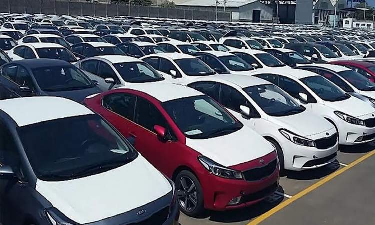 سقوط آزاد قیمت ها در بازار خودرو/ این خودروی داخلی 80 میلیون تومان ارزان شد