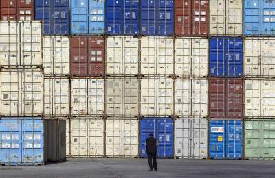 انباشت قوانین سد راه تجارت است / ارایه راهکار جدید به دولت