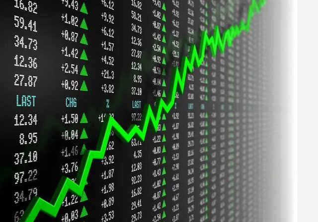 شاخص کل وارد کانال 4.5 میلیون شد | بورس دوباره رشد کرد | تعداد صفوف خرید 5 برابر صف های فروش