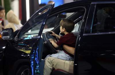 خریداران خودرو مراقب حواله و خالی فروشی دلالان باشند